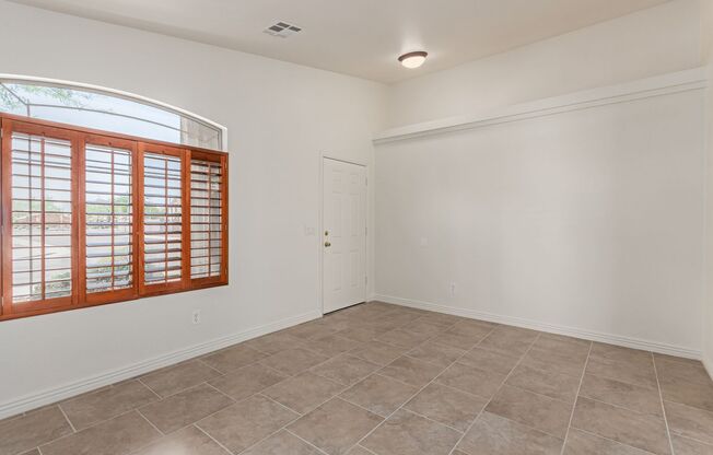 Perfect 4 bedroom, 2 bathroom just redone home!! New Paint, Tile Flooring and All New Appliances!!