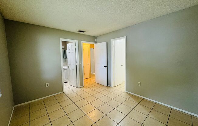 2 beds, 2 baths, $1,499