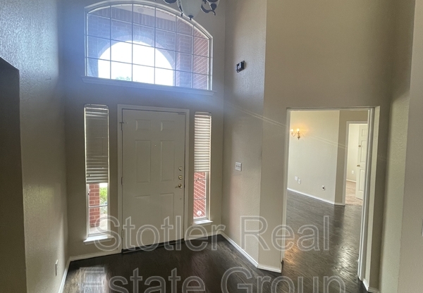 6720 TABOR DR