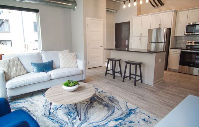 1 bed, 1 bath, 651 sqft, $1,595, Unit 104