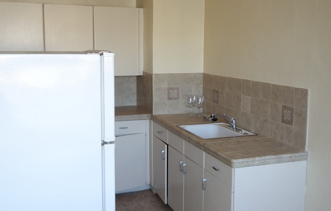 1 bed, 1 bath, $1,895, Unit 37