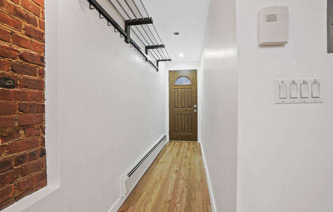 2 beds, 1 bath, 1,250 sqft, $3,500, Unit 1