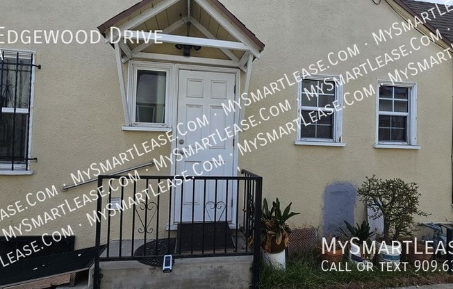 1704 EDGEWOOD DR