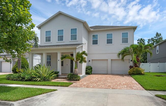 Gorgeous 4 bedroom/3.5 bath estate home for rent Winter Garden