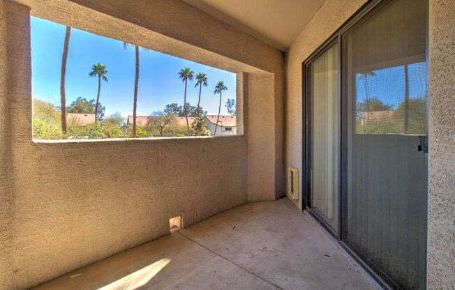 2 beds, 2 baths, 1,036 sqft, $1,600, Unit 284