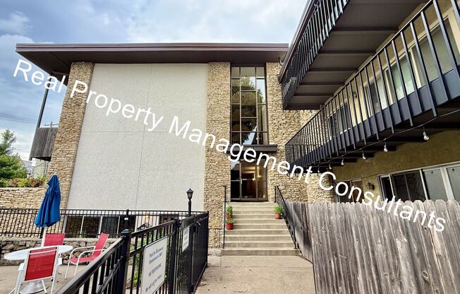 Beautiful Condo on the Plaza with City Views & Top-Tier Amenities
