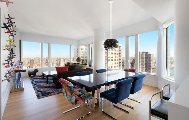 252 E 57 ST