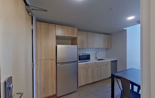 1 bed, 1 bath, 419 sqft, $1,590, Unit 510