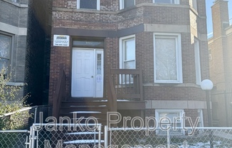 7249 S RIDGELAND AVE