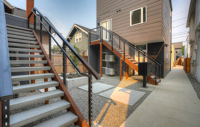 641 N. Fife St
