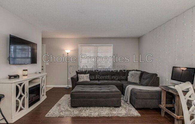 1 bed, 1 bath, 600 sqft, $970, Unit 7