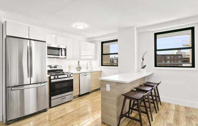 2 beds, 2 baths, $2,979, Unit 610