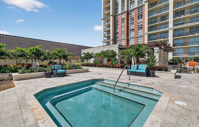 1 bed, 1 bath, 755 sqft, $2,550, Unit #426