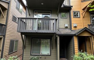 1578 SW 175th Avenue ~ Splendid Townhome