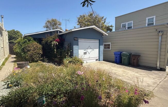 Central Richmond 2-Bedroom Home Near City Hall