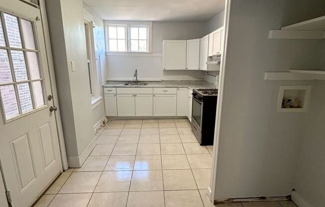 Beautiful Remodeled Lancaster 4 BR/2 bath Available