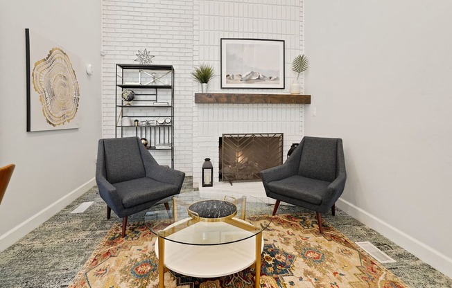 Clover Creek Clubhouse Sitting Area