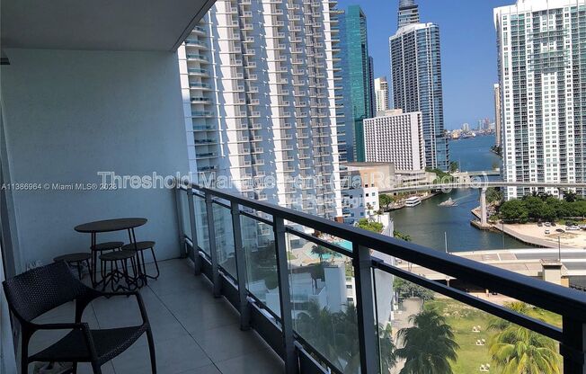 1 bed, 1.5 baths, 846 sqft, $3,000, Unit 2014