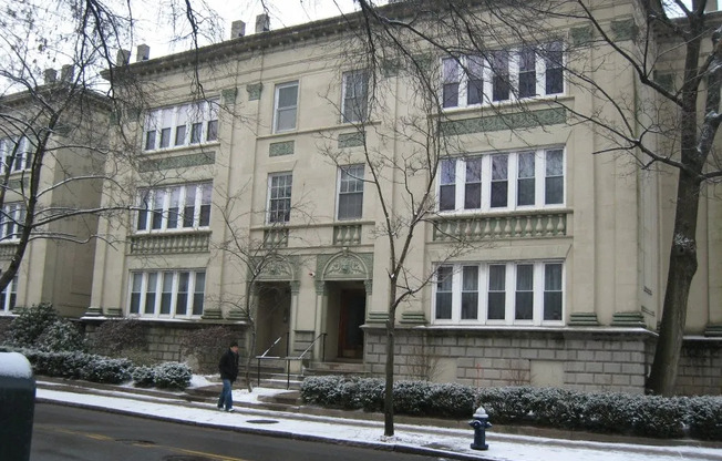 324 Saint Paul St Apt 2O