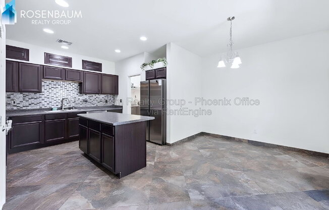 4 beds, 2.5 baths, 1,991 sqft, $2,250