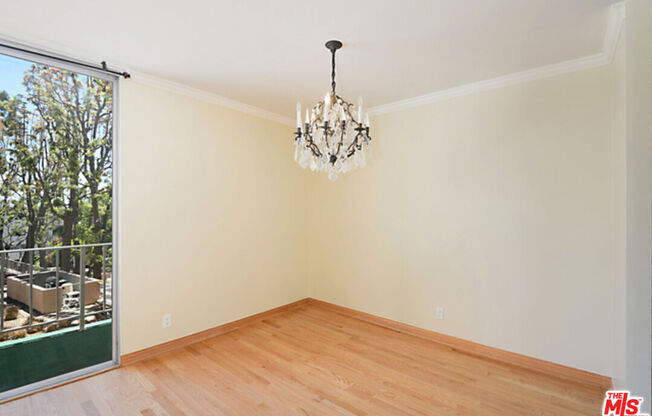 2 beds, 2 baths, 884 sqft, $3,800, Unit 306