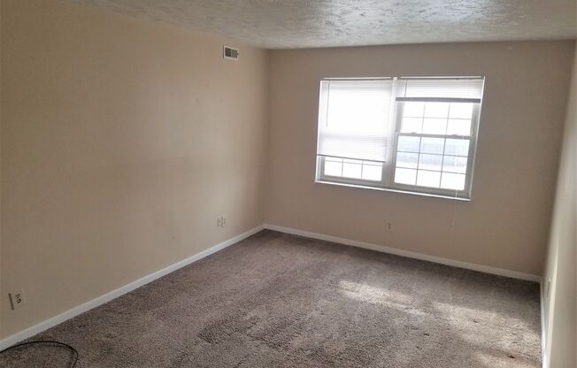 1 bed, 1 bath, 650 sqft, $799, Unit Apartment 07