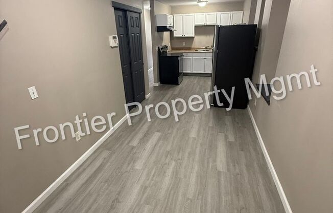 1717 S Tucker Blvd (Maintenance Call First)