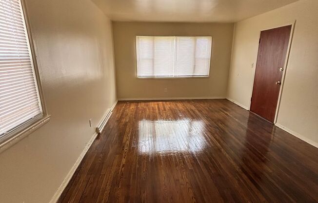 3623 N. 76th St.
