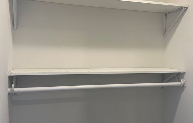 2 beds, 2 baths, 1,000 sqft, $1,695, Unit B1