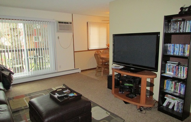 1 bed, 1 bath, 610 sqft, $1,205, Unit 241-105