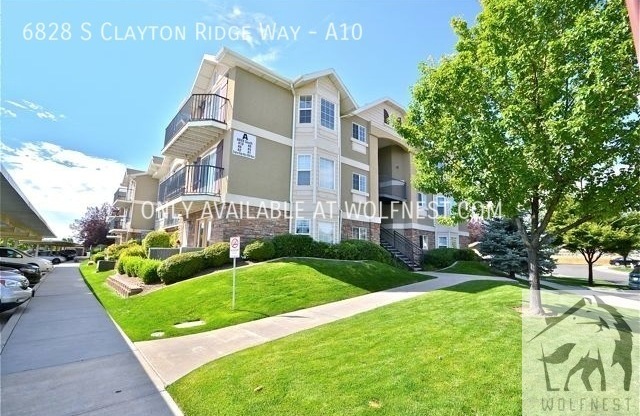 6828 S CLAYTON RDG WAY