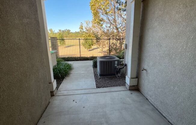 2 beds, 2 baths, $3,300