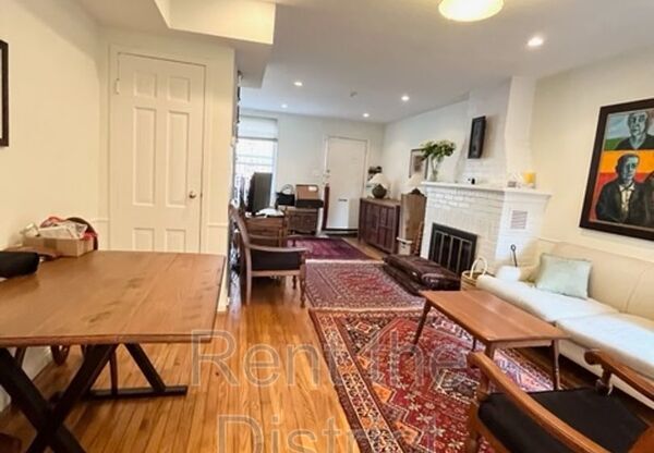 2508 E PL NW