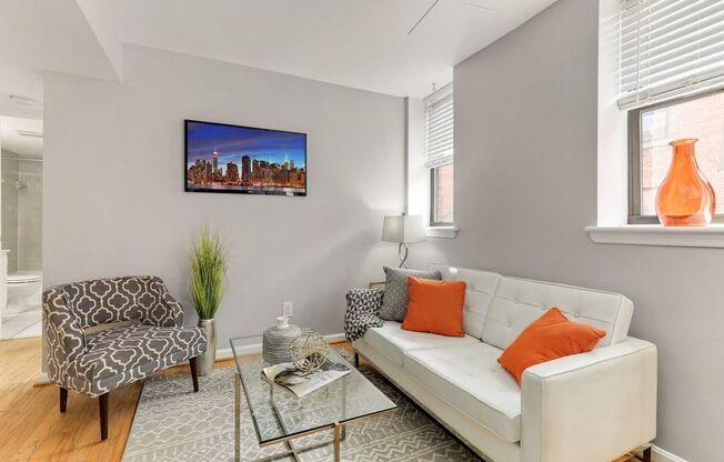 1436 Meridian Place NW Apt #105