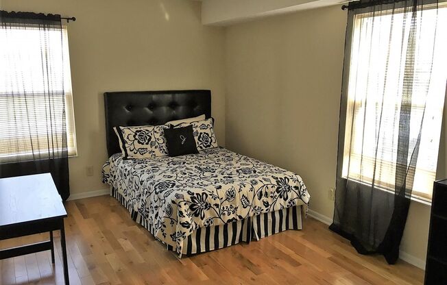 2 beds, 1 bath, 850 sqft, $950, Unit 1541-A2