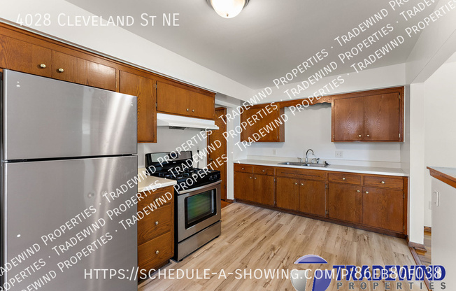 4028 CLEVELAND ST NE