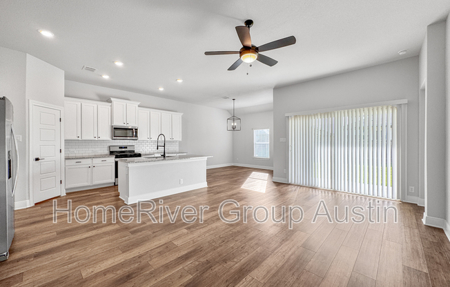 220 LOT JOHN DECKER DR