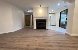 295 W WYOMING AVE
