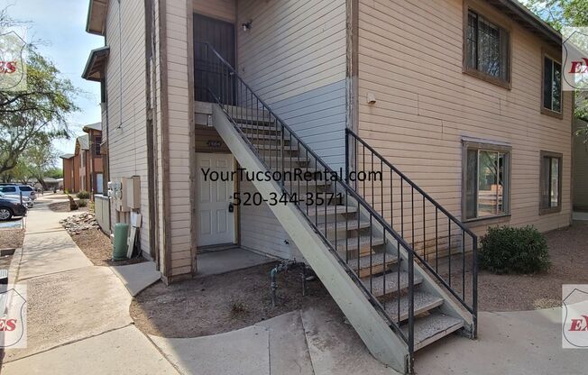 The Village in Midvale Park - Downstairs 1 bedroom - upgraded