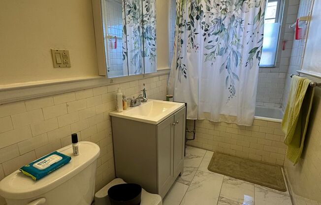 Studio, 1 bath, 525 sqft, $1,925, Unit 303