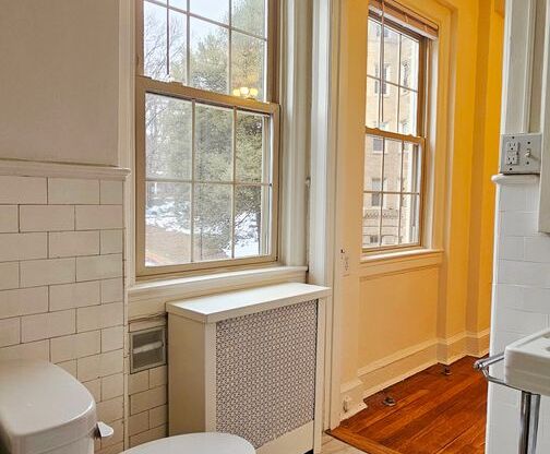 1 bed, 1 bath, 600 sqft, $1,450, Unit 206