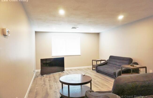 404 Langley Rd.