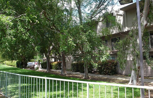 Stonegate Village Apartments