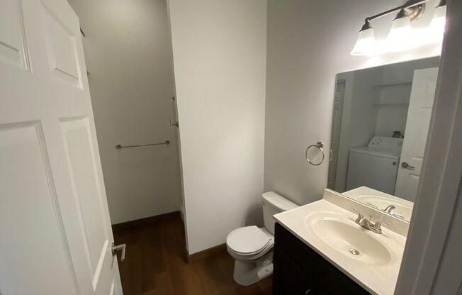 1 bed, 1 bath, 540 sqft, $1,150, Unit Unit 122B