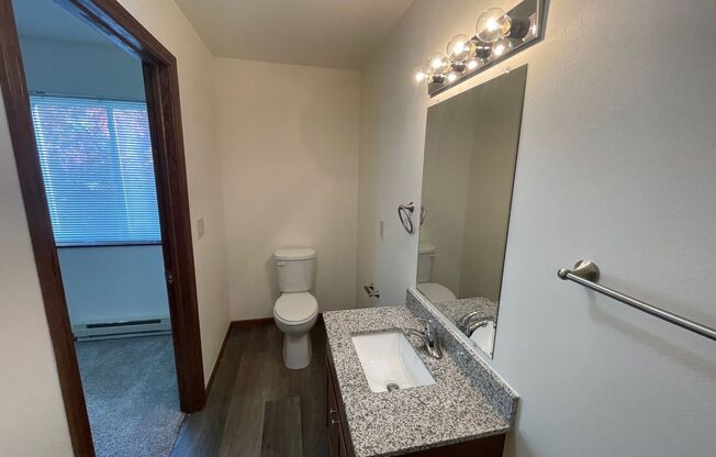 2 beds, 2 baths, 1,040 sqft, $1,595, Unit 3148-205