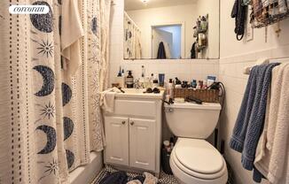 349 W 45th St 2A