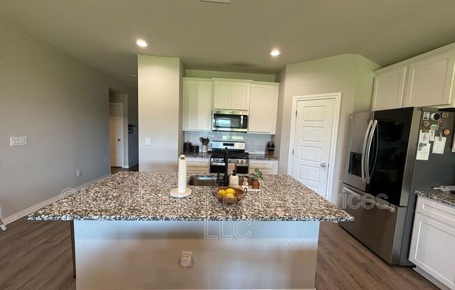 14605 TRAVERTINE FLS LN