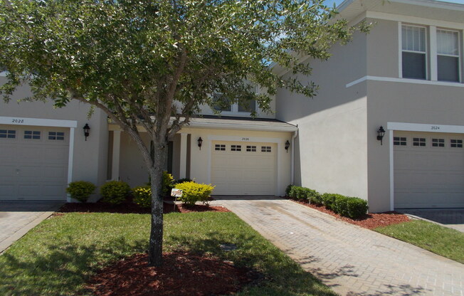 3 beds, 2.5 baths, $2,000, Unit Unit-1