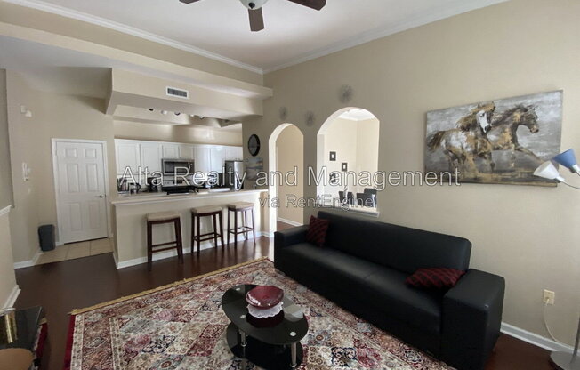 1 bed, 1 bath, 851 sqft, $1,300, Unit Apartment 2405