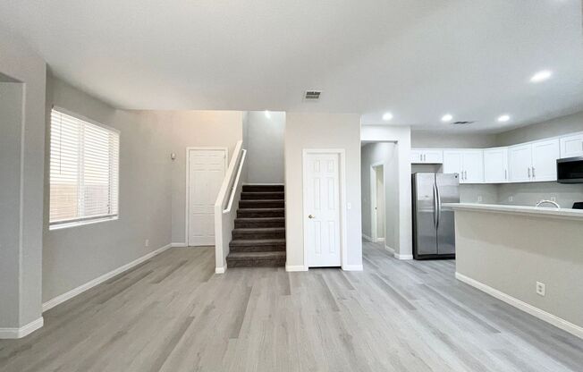 Gorgeous 2-story house